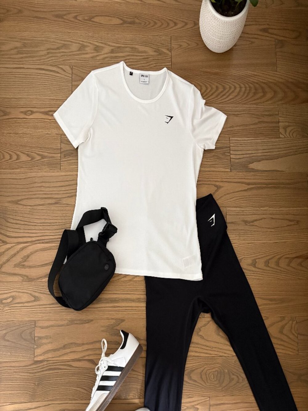 GYMSHARK Training T-Shirt in White, Like New